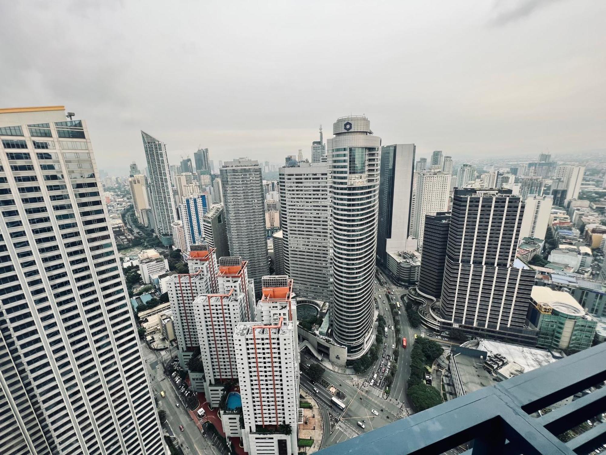 Air Residence Makati Manila Zewnętrze zdjęcie