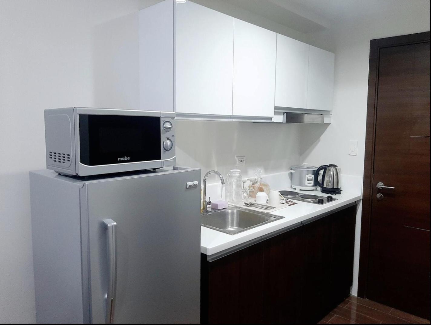 Air Residence Makati Manila Zewnętrze zdjęcie